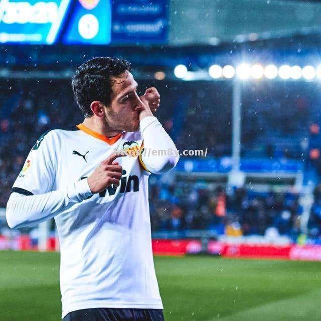 阿拉维斯在主场力克劲旅收获宝贵分 阿拉维斯在主场力克劲旅收获宝贵分